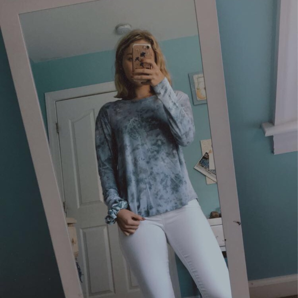 Blue tie dye tee shirt